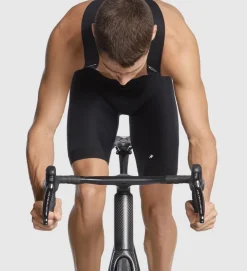 ASSOS Culotte Corto Equipe R Bib Shorts S9 Black Series -Bicicletas Eléctricas assos culotte corto equipe r bib shorts s9 black series 2