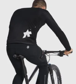 ASSOS Maillot Manga Larga Trail Jersey T3 Black Series 12 ASSOS Maillot Manga Larga Trail Jersey T3 Black Series -Bicicletas Eléctricas assos maillot manga larga trail jersey t3 black series 3