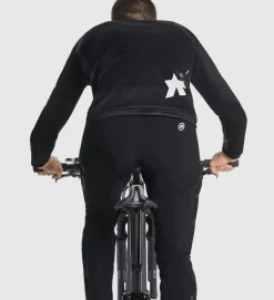 ASSOS Maillot Manga Larga Trail Jersey T3 Black Series 13 ASSOS Maillot Manga Larga Trail Jersey T3 Black Series -Bicicletas Eléctricas assos maillot manga larga trail jersey t3 black series 4
