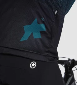 ASSOS Maillot Manga Larga Trail Jersey T3 Zodzilla Pruxian Blue -Bicicletas Eléctricas assos maillot manga larga trail jersey t3 zodzilla pruxian blue 6