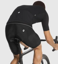 ASSOS Maillot Mille GT Jersey C2 EVO Black Series 14 ASSOS Maillot Mille GT Jersey C2 EVO Black Series -Bicicletas Eléctricas assos maillot mille gt jersey c2 evo black series 5