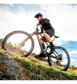 BH Bikes BH Core ILynx 5 Race Carbon 8.4 LT Pro Antracita / Rojo -Bicicletas Eléctricas bh core ilynx 5 race carbon 84 lt pro antracita rojo 12