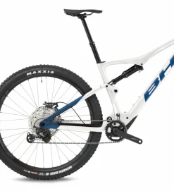 BH Bikes BH Ilynx Trail Carbon Pro 8.6 Blanco / Azul 10 BH Bikes BH Ilynx Trail Carbon Pro 8.6 Blanco / Azul -Bicicletas Eléctricas bh ilynx trail carbon pro 86 blanco azul 2