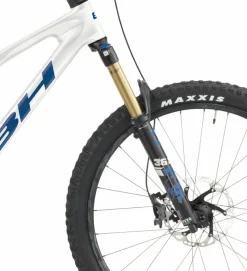 BH Bikes BH Ilynx Trail Carbon Pro 8.7 Blanco / Azul 12 BH Bikes BH Ilynx Trail Carbon Pro 8.7 Blanco / Azul -Bicicletas Eléctricas bh ilynx trail carbon pro 87 blanco azul 3