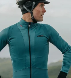 ETXEONDO Chaqueta Oben Negro -Bicicletas Eléctricas etxeondo chaqueta oben negro 3