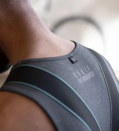 GOBIK Camiseta Interior Sin Mangas Limber Skin - Basalt -Bicicletas Eléctricas gobik camiseta interior sin mangas limber skin basalt 2