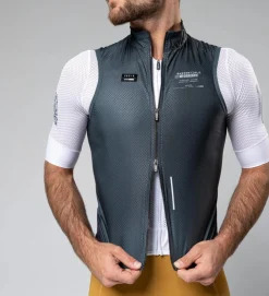 GOBIK Chaleco Hombre Plus 2.0 - Meteor -Bicicletas Eléctricas gobik chaleco hombre plus 20 meteor 3