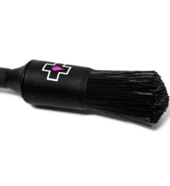 MUC-OFF Cepillo Transmisión -Bicicletas Eléctricas muc off cepillo transmision 2