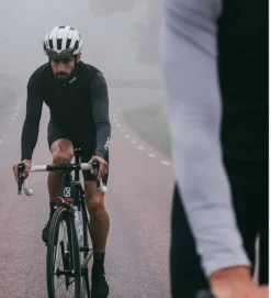 POC Cubrezapatillas Thermal Negro -Bicicletas Eléctricas poc cubrezapatillas thermal negro 2